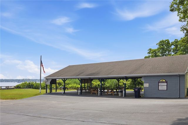 50 Plum Point Road, North Kingstown, RI 02874