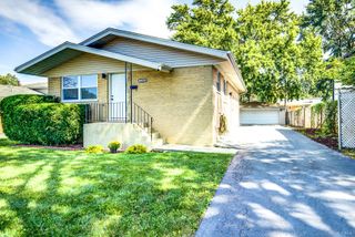 14425 Tripp Avenue, Midlothian, IL 60445