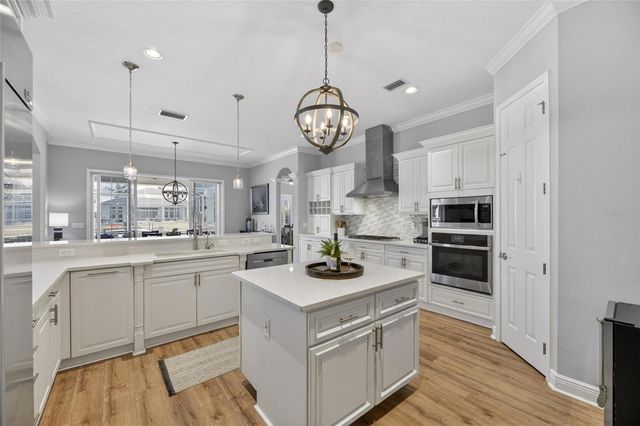 613 BALIBAY ROAD, Apollo Beach, FL 33572