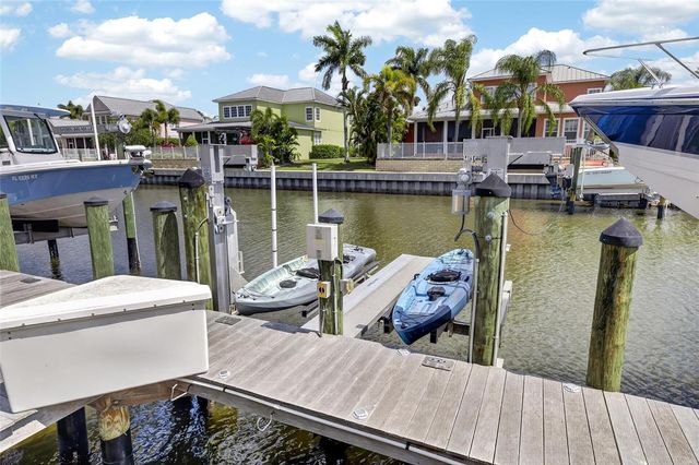 613 BALIBAY ROAD, Apollo Beach, FL 33572