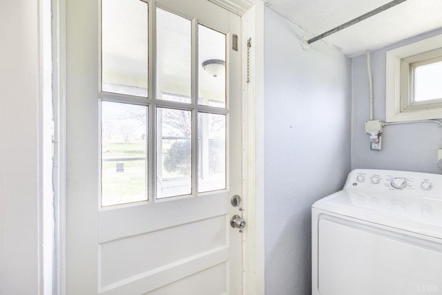 154 Lake Court Ave, Lynchburg, VA 24502