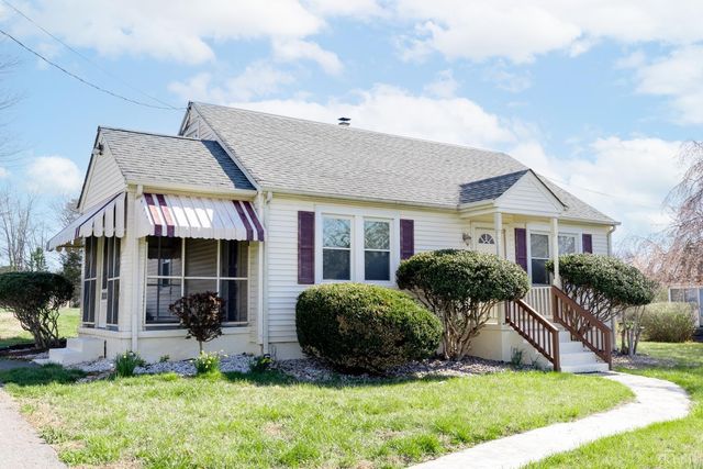 154 Lake Court Ave, Lynchburg, VA 24502