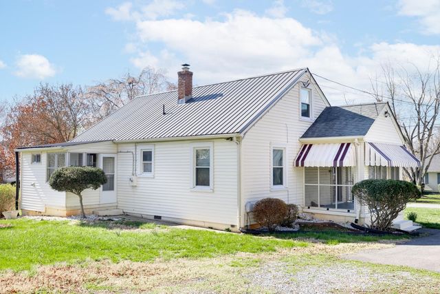 154 Lake Court Ave, Lynchburg, VA 24502