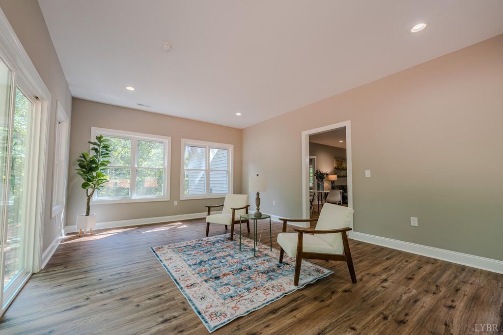 Image 21 of property listing at 109 Tosh Lane, Goodview, VA 24095