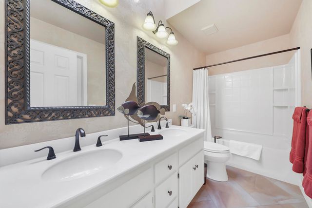 241 Bouquet Canyon Drive, Palm Desert, CA 92211