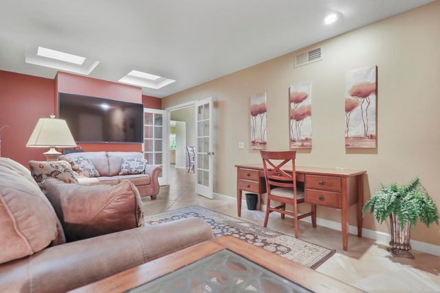 241 Bouquet Canyon Drive, Palm Desert, CA 92211