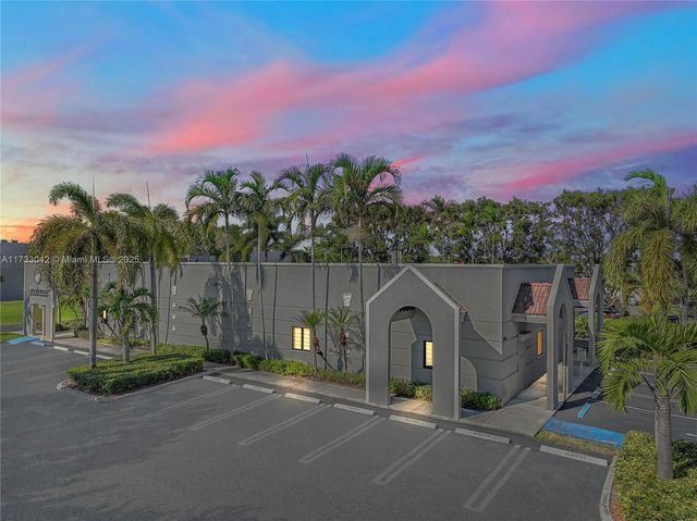 13250 SW 135th Ave, Miami, FL 33186