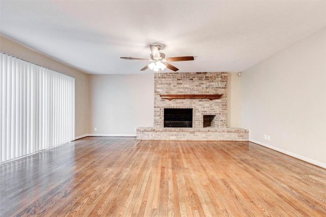 9650 Val Verde Street, Houston, TX 77063