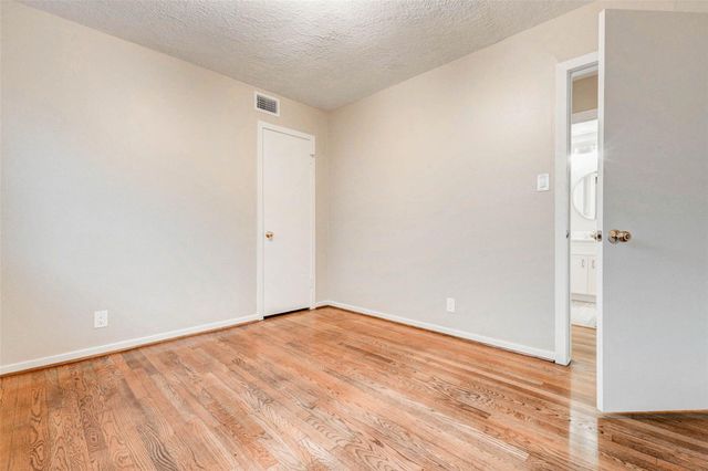 9650 Val Verde Street, Houston, TX 77063
