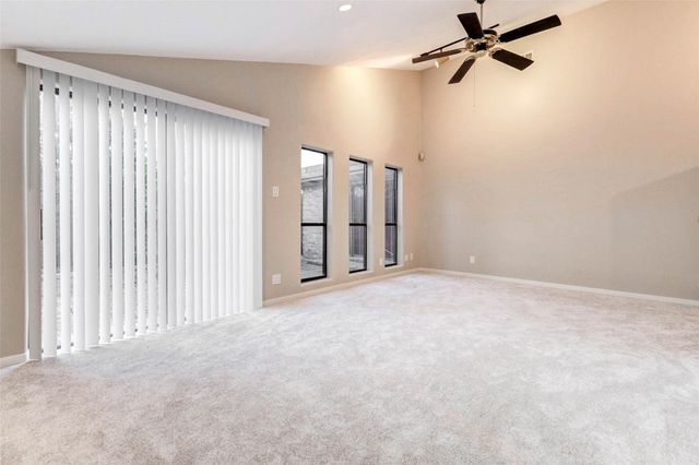 9650 Val Verde Street, Houston, TX 77063