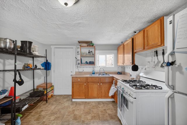 1987 & 1989 SW 1st Street, Des Moines, IA 50315