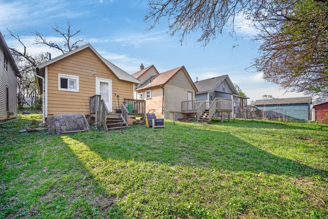 1987 & 1989 SW 1st Street, Des Moines, IA 50315