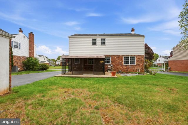 709 SUELLEN DR, King Of Prussia, PA 19406
