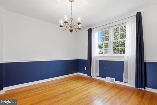 709 SUELLEN DR, King Of Prussia, PA 19406