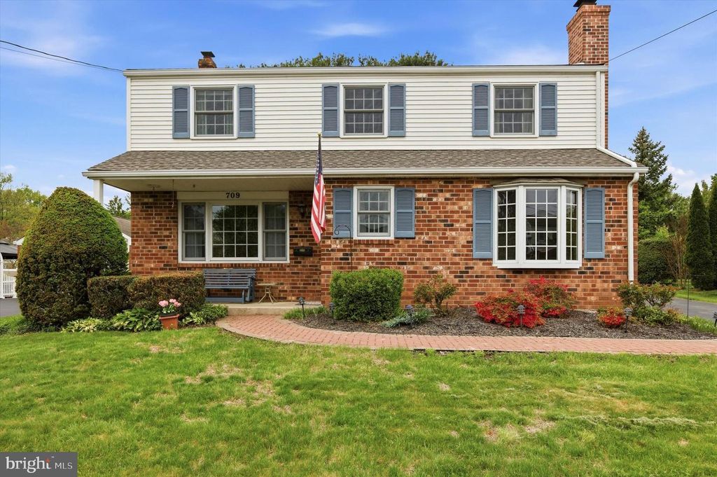 709 SUELLEN DR, King Of Prussia, PA 19406