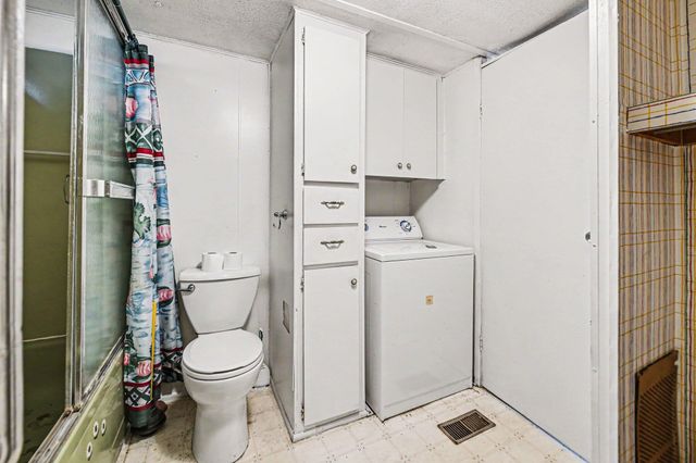 39391 Sandyridge Circle, Mattawan, MI 49071
