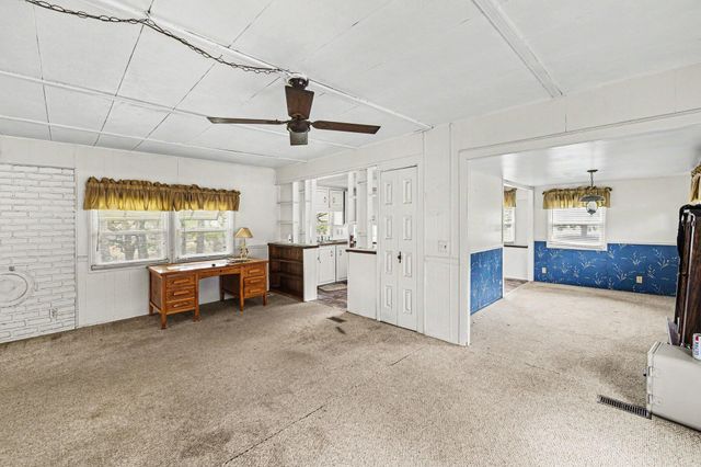39391 Sandyridge Circle, Mattawan, MI 49071