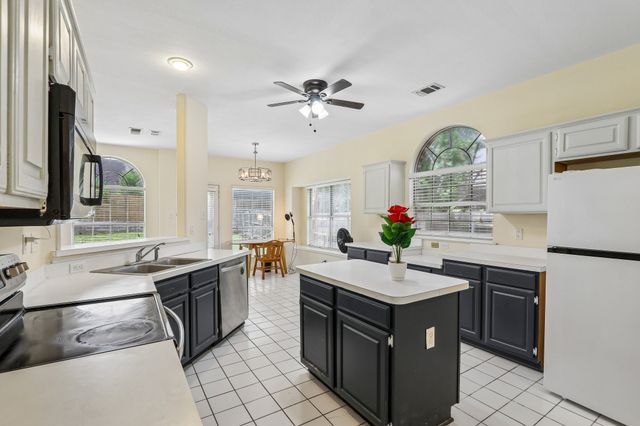 2308 London Drive, Plano, TX 75025