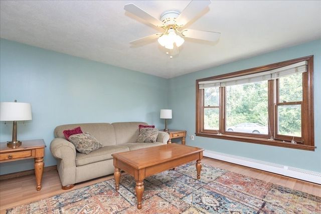 36 Thomas Ave, Haverhill, MA 01832