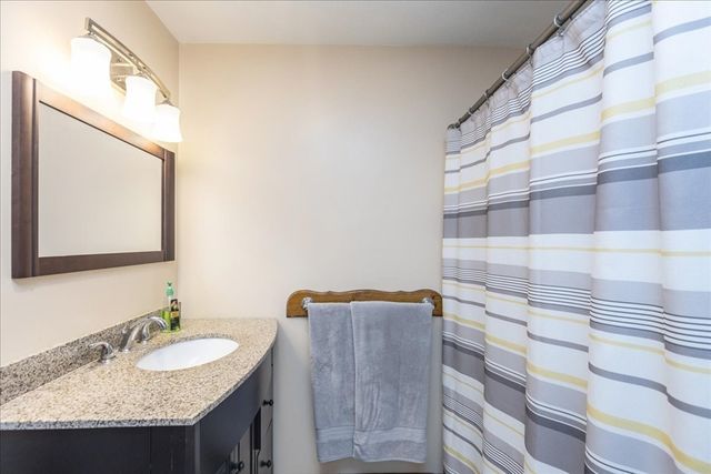 36 Thomas Ave, Haverhill, MA 01832