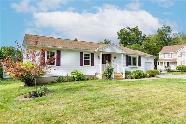 36 Thomas Ave, Haverhill, MA 01832