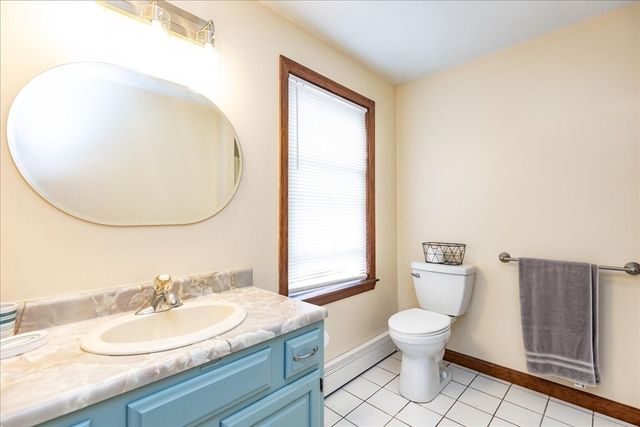 36 Thomas Ave, Haverhill, MA 01832