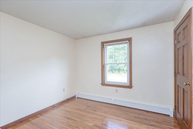 36 Thomas Ave, Haverhill, MA 01832