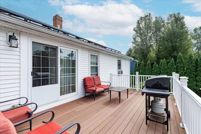 36 Thomas Ave, Haverhill, MA 01832