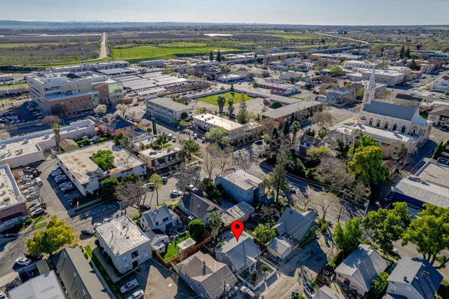 815 Oak St, Marysville, CA 95901