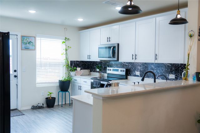 415 Grenada Lake Drive, Princeton, TX 75407