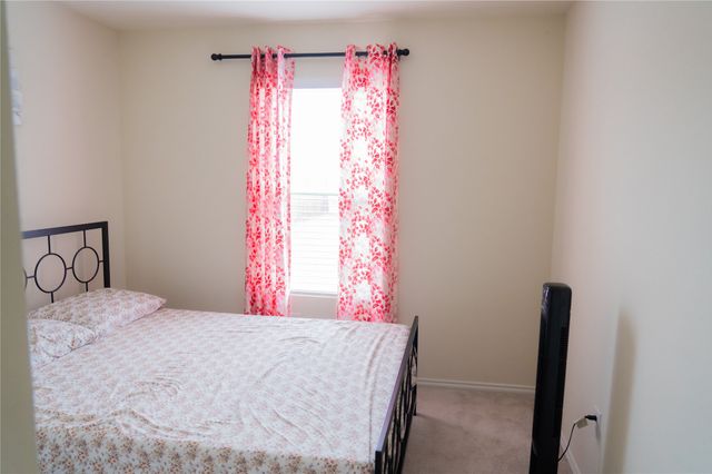 415 Grenada Lake Drive, Princeton, TX 75407