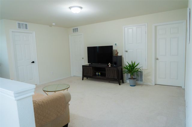 415 Grenada Lake Drive, Princeton, TX 75407