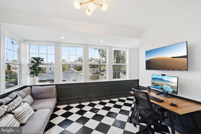 6523 7TH ST NW, Washington, DC 20012