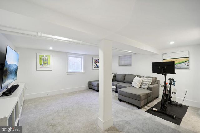 6523 7TH ST NW, Washington, DC 20012