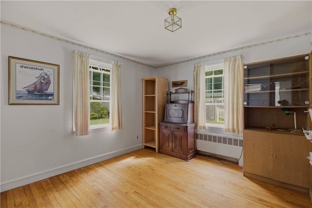26 Roberta Drive, Barrington, RI 02806
