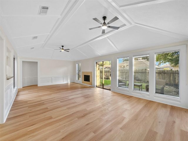 7519 Teal Run Drive, Houston, TX 77071