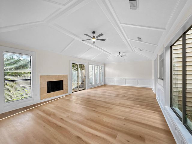 7519 Teal Run Drive, Houston, TX 77071