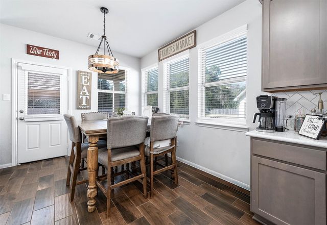 1730 Yaupon Trail Court, Alvin, TX 77511