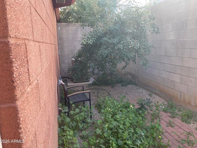 323 S ROOSEVELT Street 1001, Tempe, AZ 85281