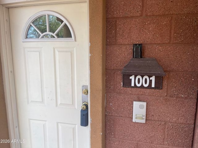 323 S ROOSEVELT Street 1001, Tempe, AZ 85281