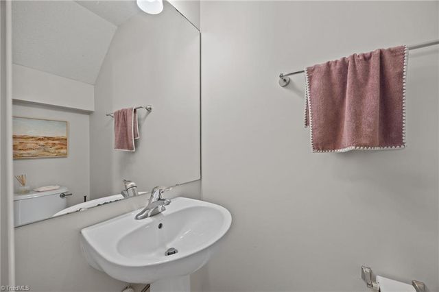 6415 Coral Vine Way, Whitsett, NC 27377