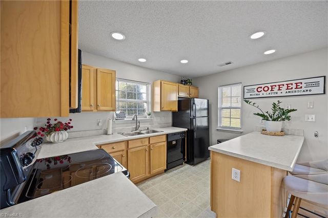 6415 Coral Vine Way, Whitsett, NC 27377