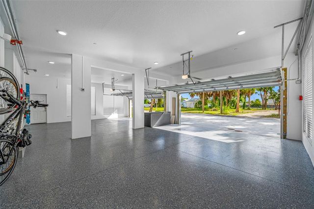 527 N GARDEN AVENUE Unit 2, Clearwater, FL 33755