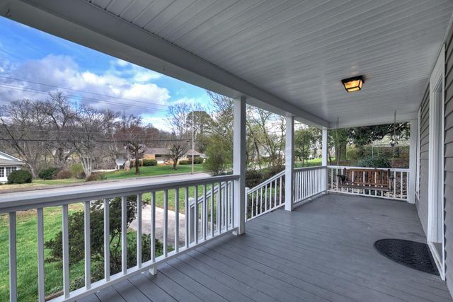 1133 E Main Street, Blue Ridge, GA 30513