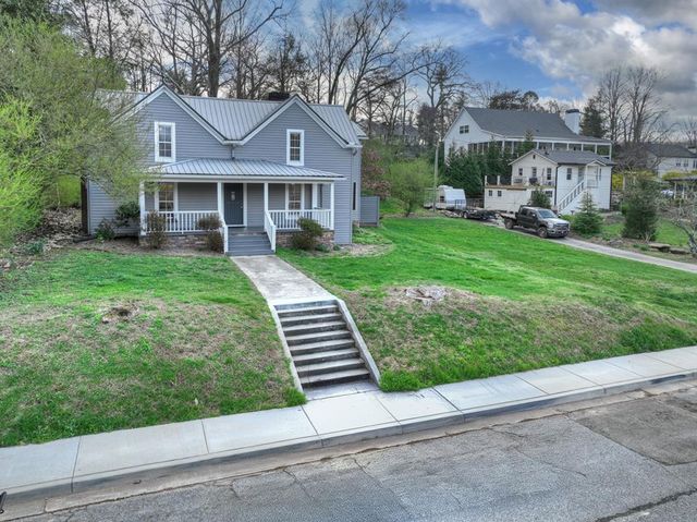 1133 E Main Street, Blue Ridge, GA 30513