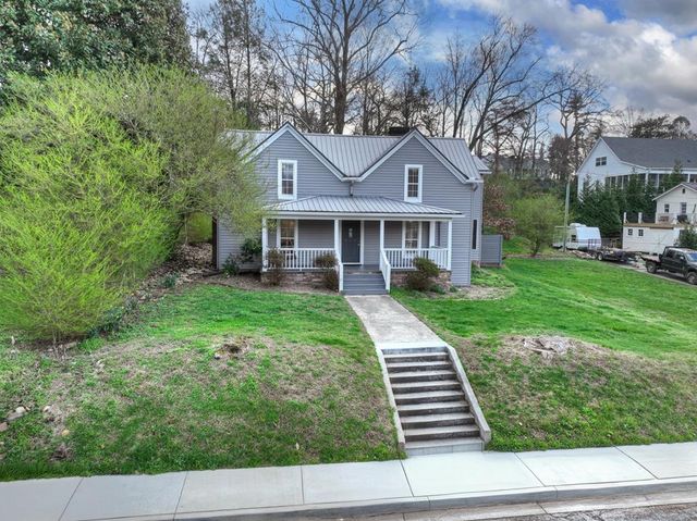 1133 E Main Street, Blue Ridge, GA 30513