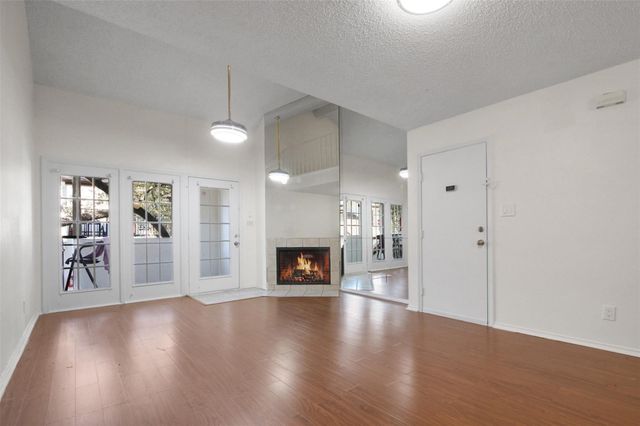 13215 Emily Road 2207, Dallas, TX 75240