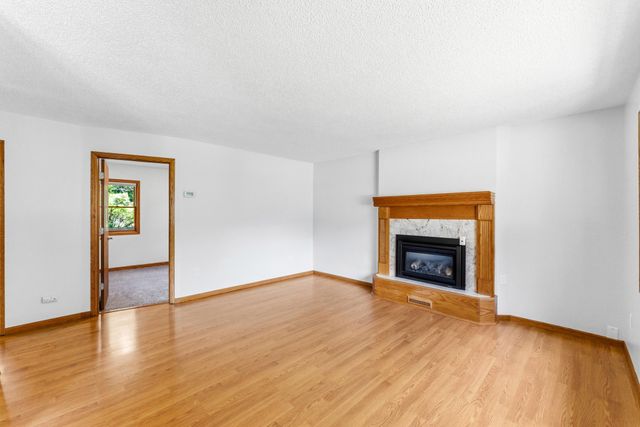 11013 6th Street NE, Blaine, MN 55434
