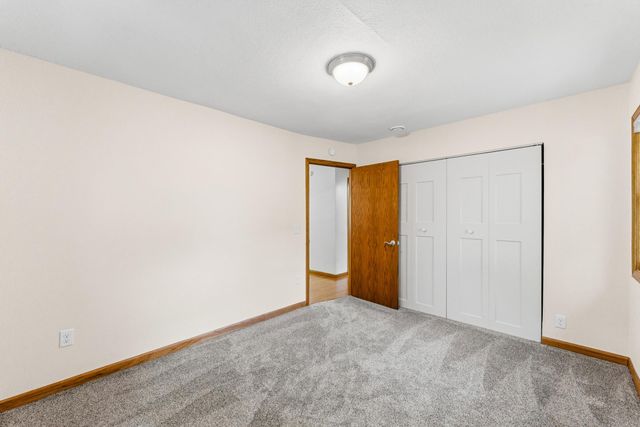 11013 6th Street NE, Blaine, MN 55434