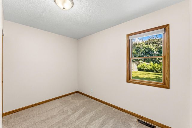 11013 6th Street NE, Blaine, MN 55434